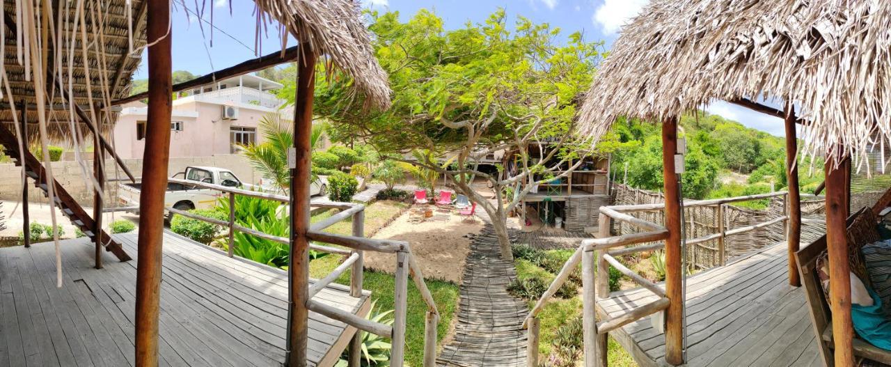 Casa Surf Lodge - Praia do Tofo Eksteriør billede