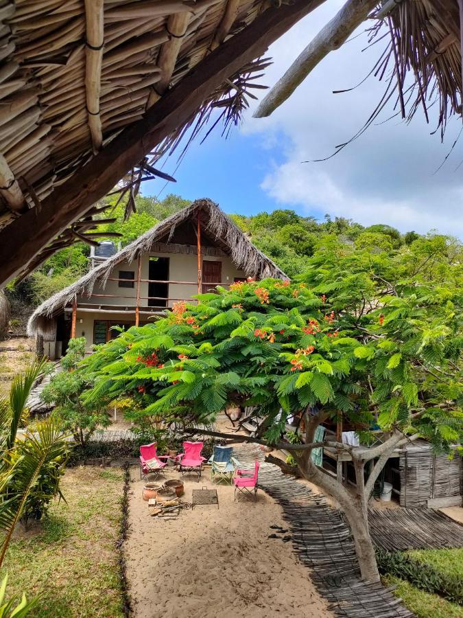 Casa Surf Lodge - Praia do Tofo Eksteriør billede