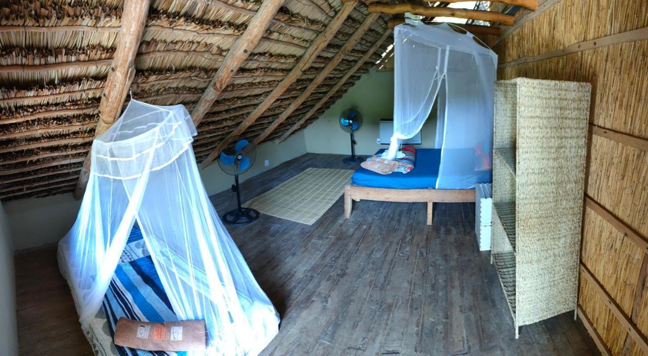 Casa Surf Lodge - Praia do Tofo Eksteriør billede